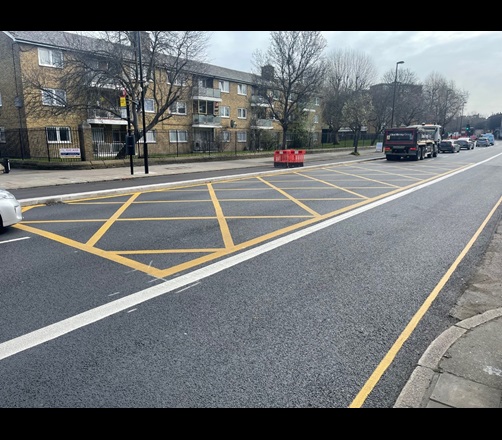 Photo showing yellow box junction on Evelyn street.