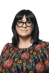 Photo of Helen Clarke