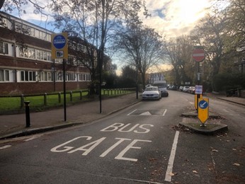 This photo shows the Manor Park restriction when driving north to south 